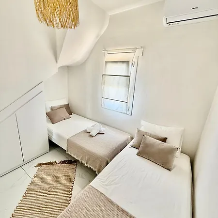 Oasis By The Pool * Nea Kallikrateia