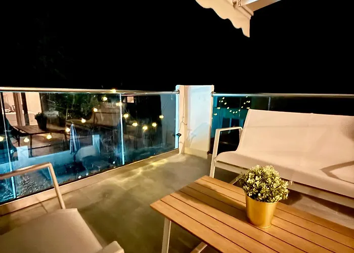 度假居 Oasis By The Pool Nea Kallikrateia