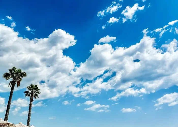 Oasis By The Pool * Nea Kallikrateia