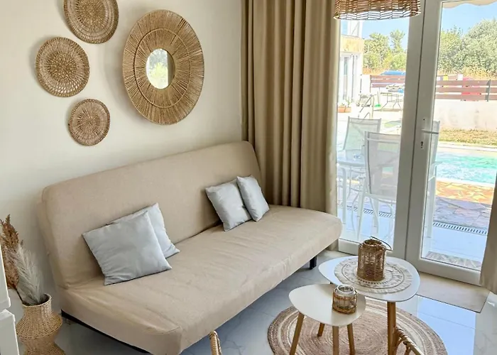 Casa de Férias Oasis By The Pool *